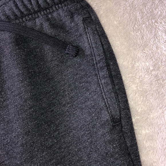 Boy’s Sweatpants - Picture 5 of 7